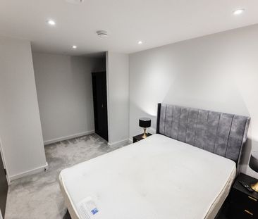 1 Bed Flat, Greenland St, L1 - Photo 5