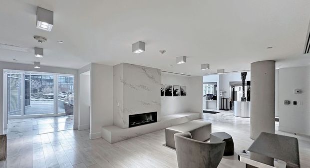 For Lease - 2908 Highway 7 Road Unit# 2303, Vaughan, Ontario - Photo 1