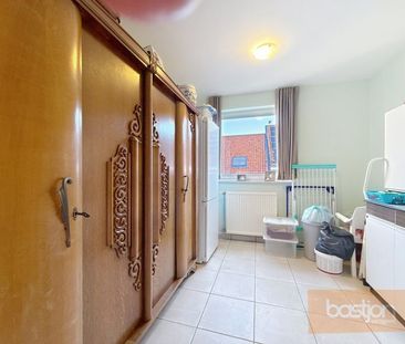 Appartement met 2 slaapkamers en garage - Photo 2