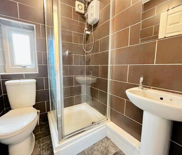 Fife Street, Deckham, Gateshead - Photo 6