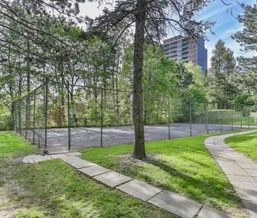 For Lease - 10 Esterbrooke Avenue Unit# 40, Toronto, Ontario - Photo 1