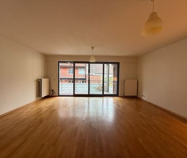 Appartement te huur in Gent voor € 1.225 met 2 slaapkamers - Photo 2