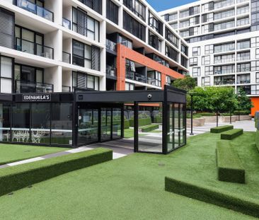 Captivating Inner City Abode Ticks All The Right Boxes - Photo 6