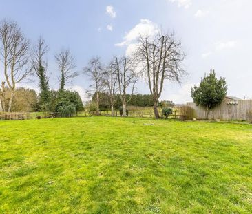 4 bedroom detached house to rent - Photo 3