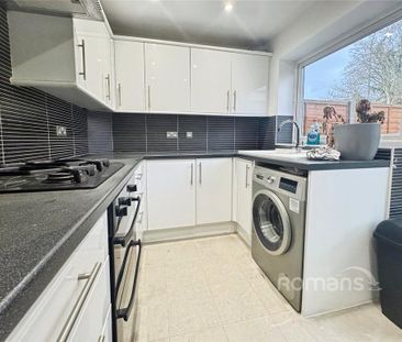 3 bedroom terraced house to rent - Photo 2