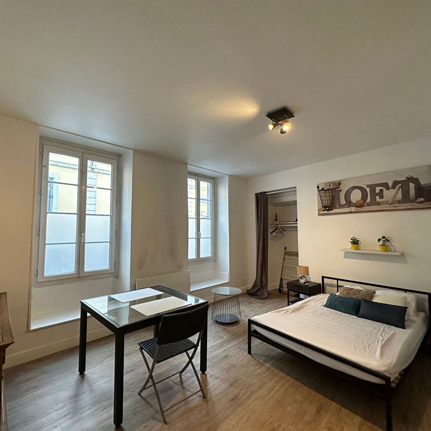 Location Appartement 1 pièce 25m² - Photo 1