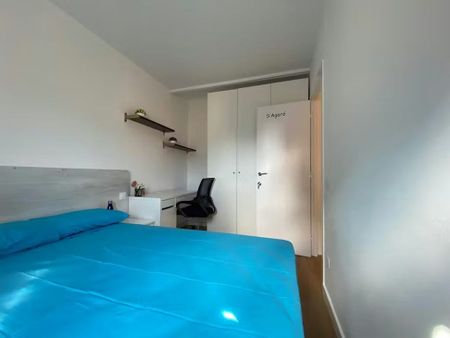 Carrer de Cotonat, L'Hospitalet de Llobregat, Catalonia 08904 - Photo 3