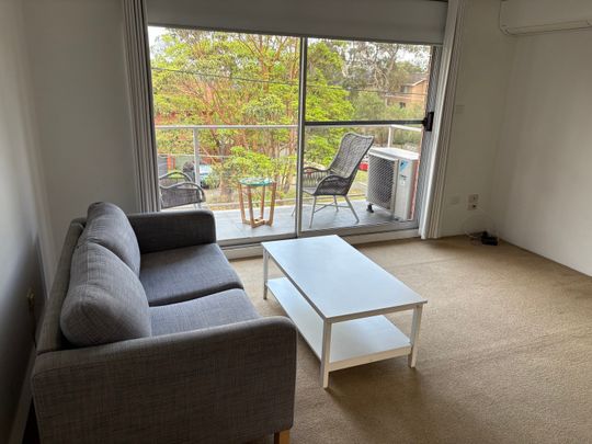 Willoughby - Photo 1