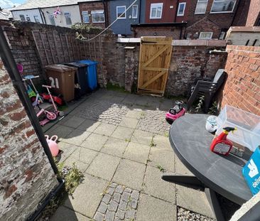 Clarendon Road, Swinton, Manchester - Photo 5