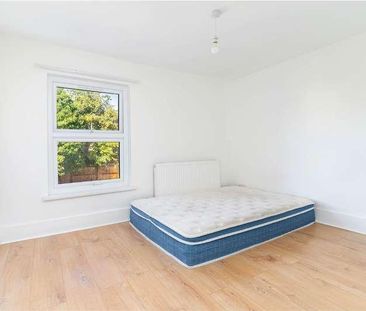 Hurstbourne Road, Forest Hill, London, SE23 - Photo 3