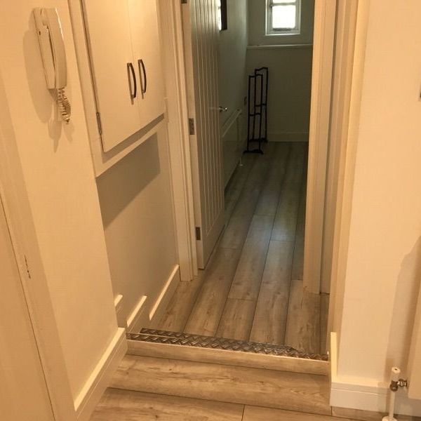 2 Bed Flat, Castle Hill, RG1 - Photo 1
