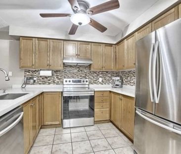 For Lease - 31 Baywell Crescent, Aurora, Ontario - Photo 6
