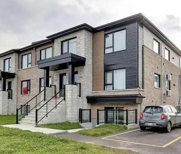5 1/2 à louer à Saint-Jérôme. *500$ rabais premier mois* - Photo 1