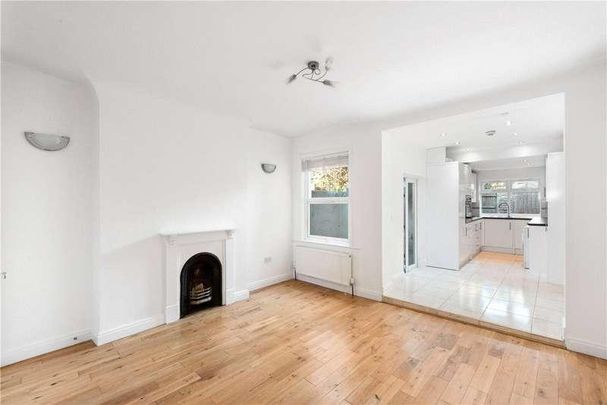 Pevensey Road, London, SW17 - Photo 1