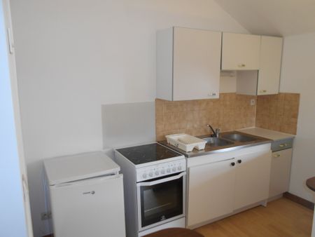 Location Appartement 2 pièces 31m² ISSOUDUN 36100 - Photo 5