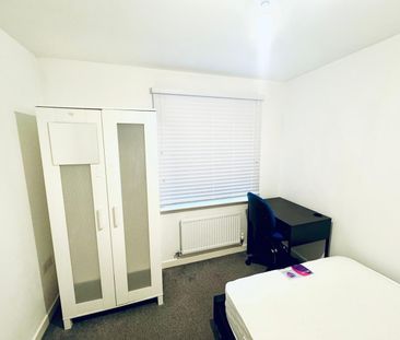 Room in a Shared House, Deep Pit Road, BS5 - Photo 4