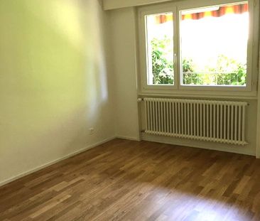 Magnifique appartement de 2.5 pièces au rez-de-chaussée avec terras... - Photo 2