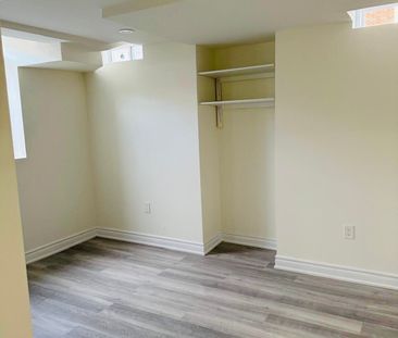 For Lease - 1291 Plymouth Drive, Oshawa, Ontario - Photo 4