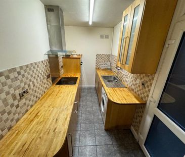 2 bedroom house to rent - Photo 4