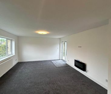 Dudlows Green Road, Warrington - Photo 1