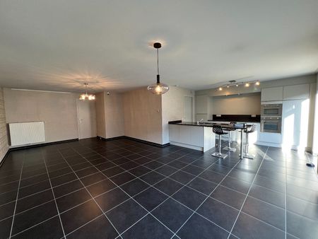 NIEUWBOUWWONING MET 3 SLAAPKAMERS, TUIN EN GARAGE IN ELVERDINGE - Photo 2