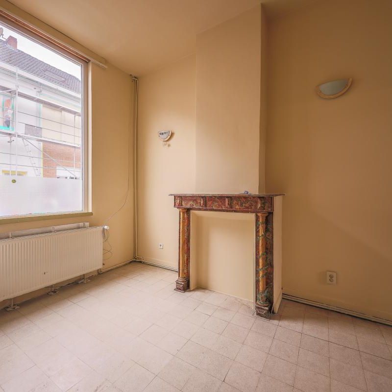 Ruime instapklare woning met terras - Photo 1