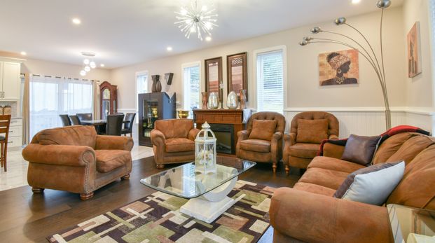 For Lease - 1-56 Florence Street, Huntsville, Ontario - Photo 1