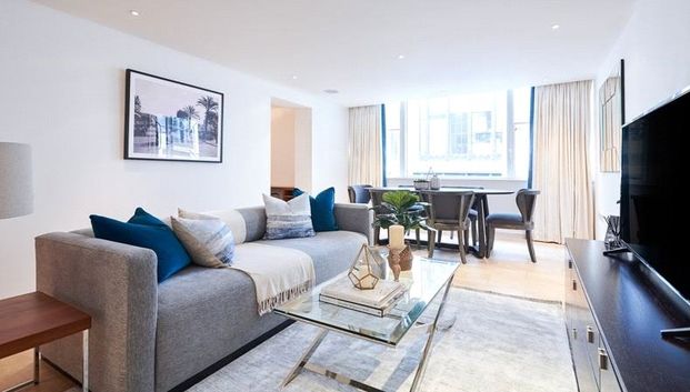 Modern First Floor Apartment with Roof Terrace - Photo 1