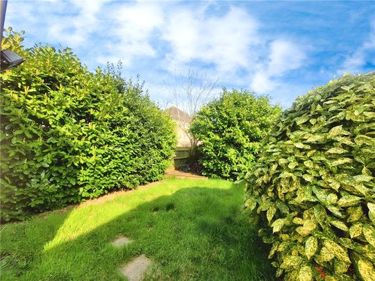 Clarence Street, Egham, Surrey, TW20 9RL - Photo 1