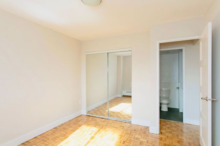 For Lease - 1500 Bathurst Street Unit# 1008, Toronto, Ontario - Photo 4