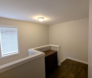 For Lease - 371 Vincent Drive, North Dumfries, Ontario - Photo 2