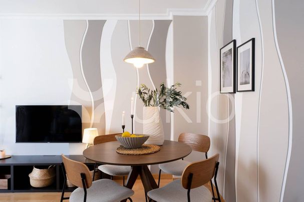 2 room luxury Apartment for rent in Madrid, Spain - Photo 1