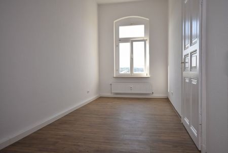 TOP WOHNGEFÜHL • 4-Zimmer • Bad mit Wanne & Dusche • große Portaltüren • unbedingt Anschauen ! - Photo 4