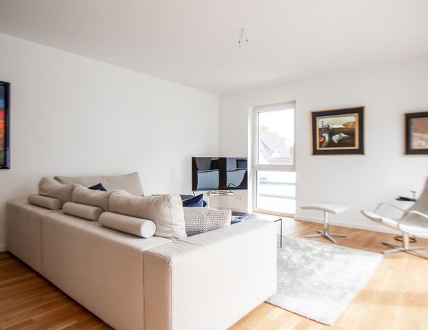 Hochwertige Mietwohnung mit Einbauküche, zwei Bädern und Tiefgarage in Schloß Holte Stukenbrock - Foto 1