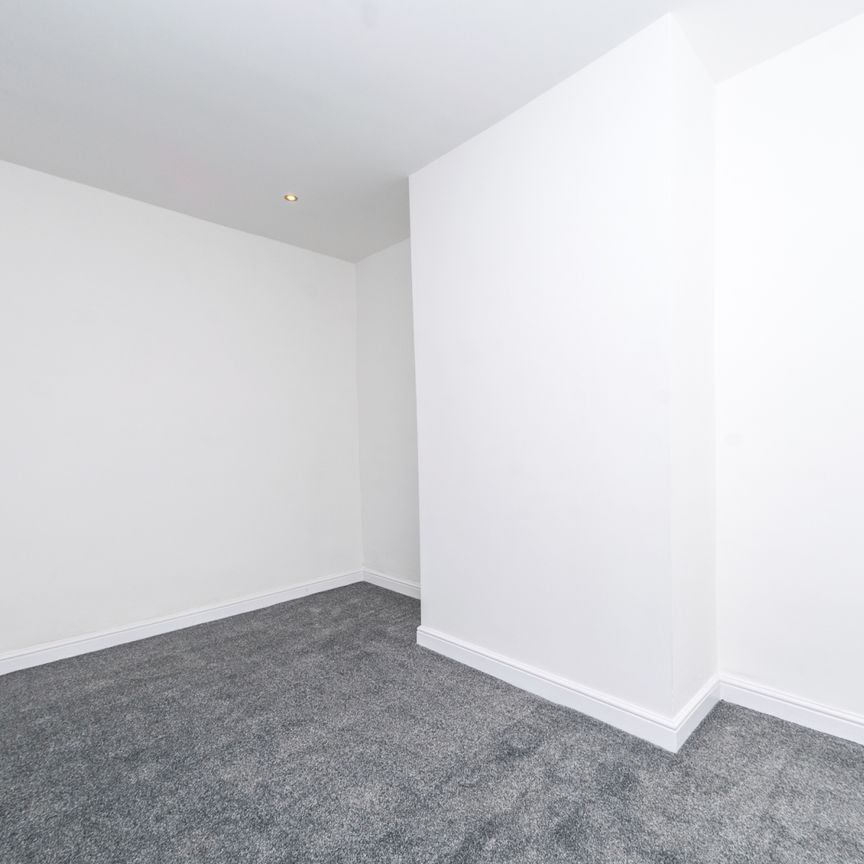 PEEL STREET MORLEY LEEDS LS27 8QS - Photo 1