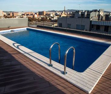 Barcelona - Photo 2