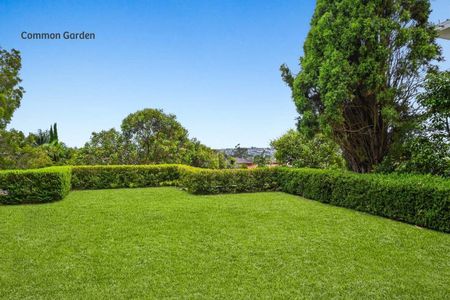 North-facing Luxury Garden Apartment in Bondi's quiet cul-de-sac - Photo 4