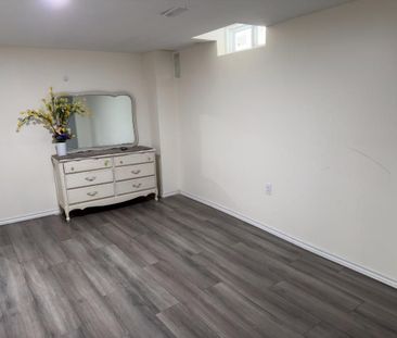 For Lease - 118 Blackwell Crescent Unit# Bsmt, Bradford West Gwilli... - Photo 6