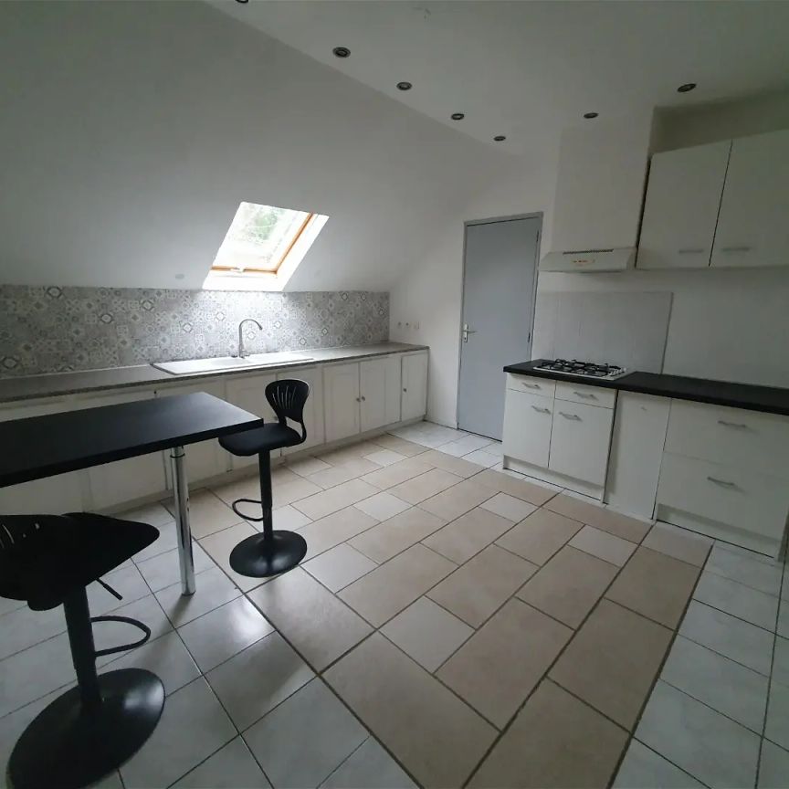 Location appartement 3 pièces - 71m² à Wargnies-le-grand (59144) - Photo 1