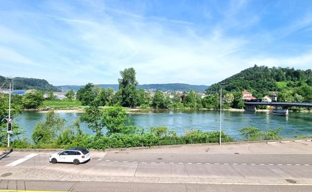 Sanierte 5 Zimmer Wohnung mit zwei Balkons - Photo 3