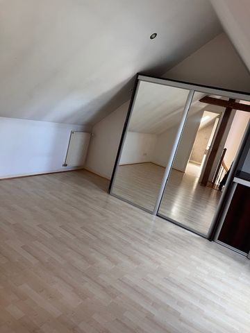 Location Appartement 3 pièces 62m² ST PARRES AUX TERTRES 10410 - Photo 5