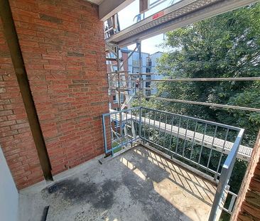 Mit Balkon! Individuelle 2-Zimmer-Wohnung in Bremerhaven-Lehe! - Foto 5