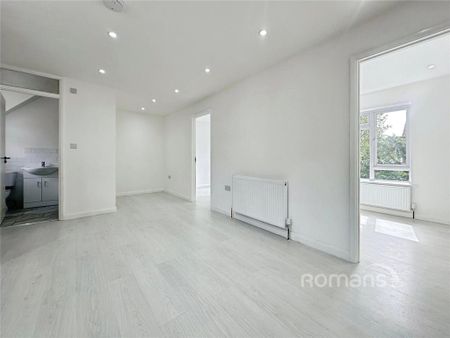 2 bedroom flat to rent - Photo 3