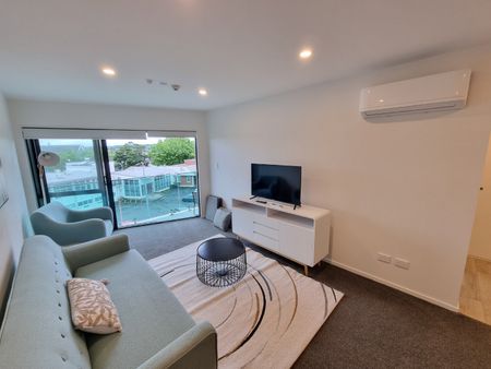 Two-Bedroom Apartment + One Carpark - Photo 2