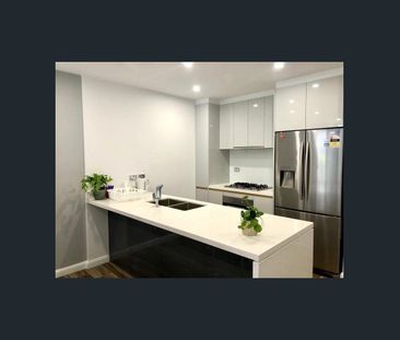 EXCELLENT Luxury 3 bedrooms near UNSW and Eastgardens shopping mall - Photo 4