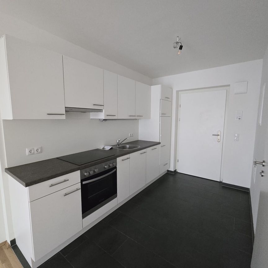 Zentrale, geförderte SINGLE-WOHNUNG mit Balkon-Lazarettgürtel 100 - Top 25 - Photo 1