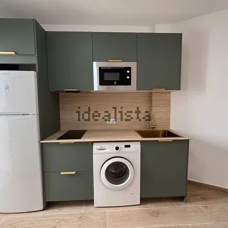 Alquiler de piso en Calle Jábega, 73 - Photo 1