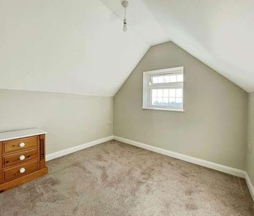 Stomp Road, Burnham, SL1 - Photo 2