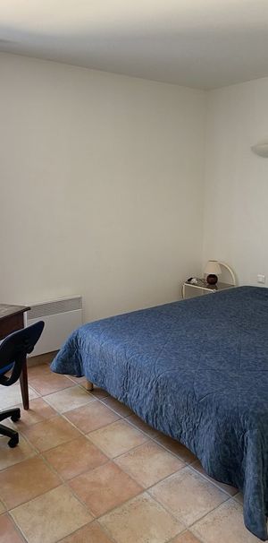 T1 - Photo 2