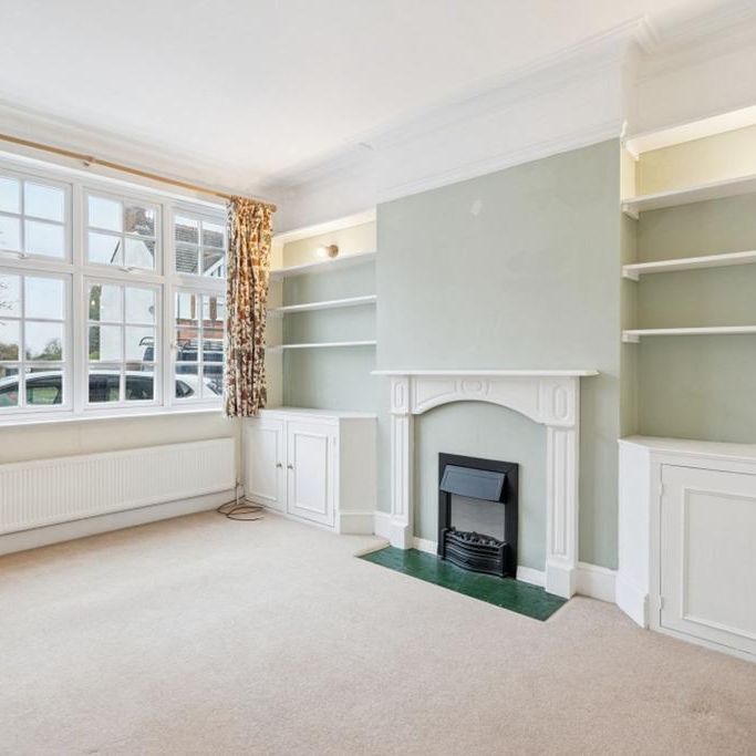 4 bedroom semi-detached house to rent - Photo 1